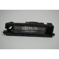 Фонарь подсветки номера Toyota RAV 4 (2000 - 2005) 8127142050