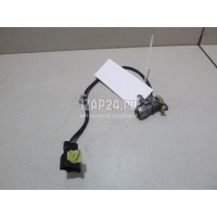 Вставка замка двери прав. Hyundai-Kia Sorento (2002 - 2009) 819803EB00