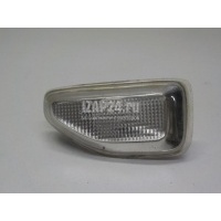 Повторитель на крыло левый белый Renault Logan II (2014 - ) 261651140R