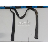 Уплотнитель капота Mazda CX 5 (2012 - 2017) KD5356770