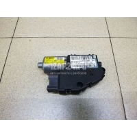 Моторчик люка VAG Superb (2008 - 2015) 8R0959591A