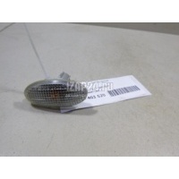 Повторитель на крыло белый Mazda Mazda 2 (DE) (2007 - 2014) GJ6A51120C