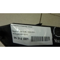Решетка в бампер левая Mazda Mazda 3 (BL) (2009 - 2013) BCW850C21C