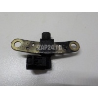 Датчик положения коленвала Renault Clio II/Symbol (1998 - 2008) 8200647554