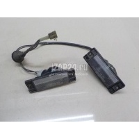 Фонарь подсветки номера Mitsubishi Pajero/Montero III (V6, V7) (2000 - 2006) MR441889