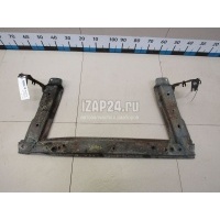Балка подмоторная Renault Megane II (2003 - 2009) 8200761565