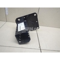 Кронштейн усилителя переднего бампера левый Chrysler Cherokee (KL) (2013 - ) 68096087AB