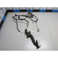 Проводка (коса) Toyota Auris (E15) (2006 - 2012) 8215302470