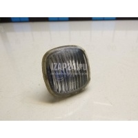 Повторитель на крыло белый VAG Fabia (1999 - 2007) 1U0949127B
