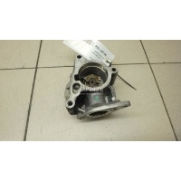 Насос вакуумный VAG Tiguan (2007 - 2011) 06H145100AD