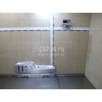 Дверь багажника нижняя Land Rover Discovery III (2004 - 2009) BHA780080