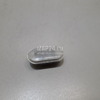 Повторитель на крыло белый Nissan Micra (K12E) (2002 - 2010) 26160AX001