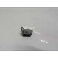 Крепеж топливопровода VAG A6 [C6,4F] (2004 - 2011) 06F130401A