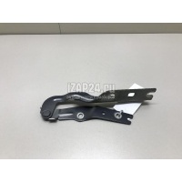 Петля капота правая VAG Golf VII (2012 - ) 5G0823302B
