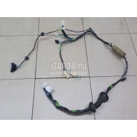 Проводка (коса) Toyota RAV 4 (2000 - 2005) 8215142700