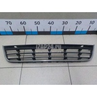 Решетка в бампер центральная VAG Passat [B6] (2005 - 2010) 3C0853671C9B9