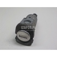 Вставка замка двери лев. VAG Toledo IV (2013 - ) 107837167LG