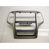 Рамка магнитолы Chrysler Grand Cherokee (WK2) 2010 1TN98GFAAA