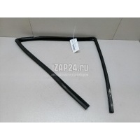 Уплотнитель стекла двери Mercedes Benz W164 M-Klasse (ML) (2005 - 2011) 1647350725