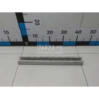 Направляющая (кузов наружные) Nissan Navara (D40) (2005 - 2015) 93390EB000
