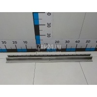 Направляющая (кузов наружные) Nissan Navara (D40) (2005 - 2015) 93396EB000