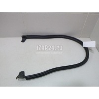 Уплотнитель капота Renault Duster (2012 - ) 668300019R
