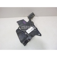 Пыльник двигателя боковой левый Renault Duster (2012 - ) 638318745R