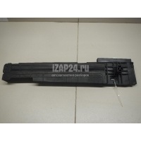 Кронштейн радиатора BMW 1-серия F20/F21 (2011 - ) 17117600537