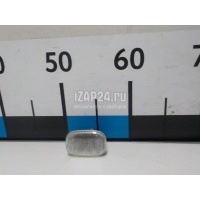 Повторитель на крыло белый Toyota Corolla E12 (2001 - 2007) 8173002023