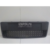 Решетка в бампер центральная Ford Fusion (2002 - 2012) 1369703