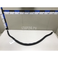 Уплотнитель капота VAG Yeti (2009 - ) 5L0823723