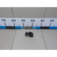 Кнопка стеклоподъемника Toyota Land Cruiser (100) (1998 - 2007) 8481060050