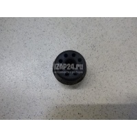 Подушка радиатора Renault Duster (2012 - ) 215081131R