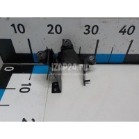 Кронштейн (сопут. товар) Mazda BT-50 (2006 - 2012) WE012033XA