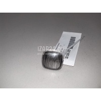 Повторитель на крыло белый VAG Fabia (1999 - 2007) 1U0949127B