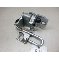 Петля двери передней правой нижняя VAG Passat [B6] (2005 - 2010) 3C0831412C