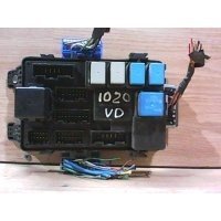 Блок предохранителей 2 2005 KF5202064