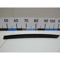 Направляющая стекла двери BMW 1-серия E87/E81 (2004 - 2011) 51347068130