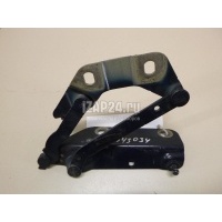 Петля капота правая Land Rover Freelander 2 (2007 - 2014) LR001562