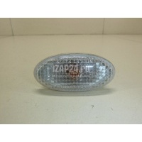 Повторитель на крыло белый Mazda Mazda 2 (DE) (2007 - 2014) GJ6A51120E