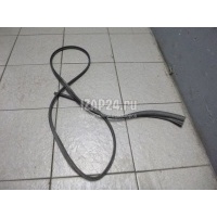 Уплотнитель (наружный) Land Rover Freelander 2 (2007 - 2014) LR008823