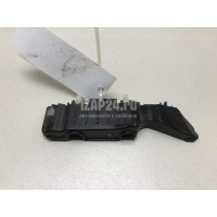 Кронштейн переднего бампера левый Hyundai-Kia Solaris (2010 - 2017) 865131R000