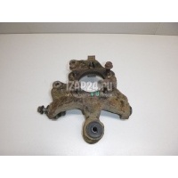 Кулак поворотный задний правый Toyota RX 300/330/350/400h (2003 - 2009) 423040E012