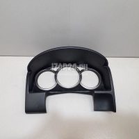 Накладка декоративная Mazda BT-50 (2006 - 2012) UR8055420A