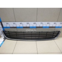 Решетка в бампер центральная VAG Golf VI (2009 - 2013) 5K0853671RYP