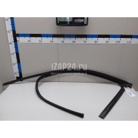 Уплотнитель стекла двери VAG Q5 [8R] (2008 - 2017) 8R0837439F