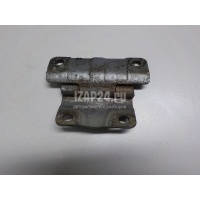 Петля двери багажника Mitsubishi L200 (K6,K7) (1996 - 2006) MR143216