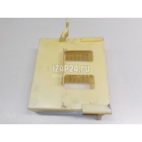 Кронштейн (сопут. товар) Land Rover Range Rover III (LM) (2002 - 2012) YWU500110