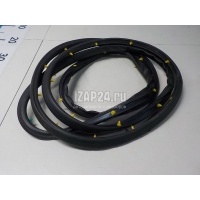 Уплотнитель двери Hyundai-Kia Sorento III Prime (2015 - 2020) 82140C5000
