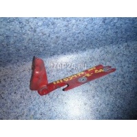 Петля капота правая Mazda 323 (BA) (1994 - 1998) B01A52410